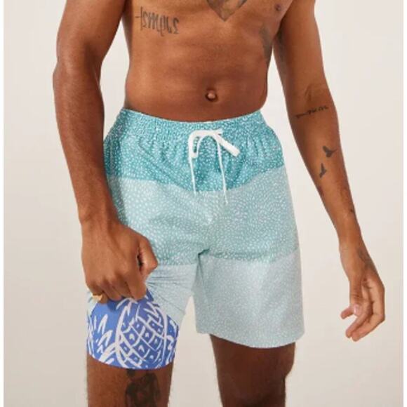 Chubbies Men's Blue Stripe With Spots The Whale Sharks 7" Swim Trunk Size XL - Picture 9 of 10